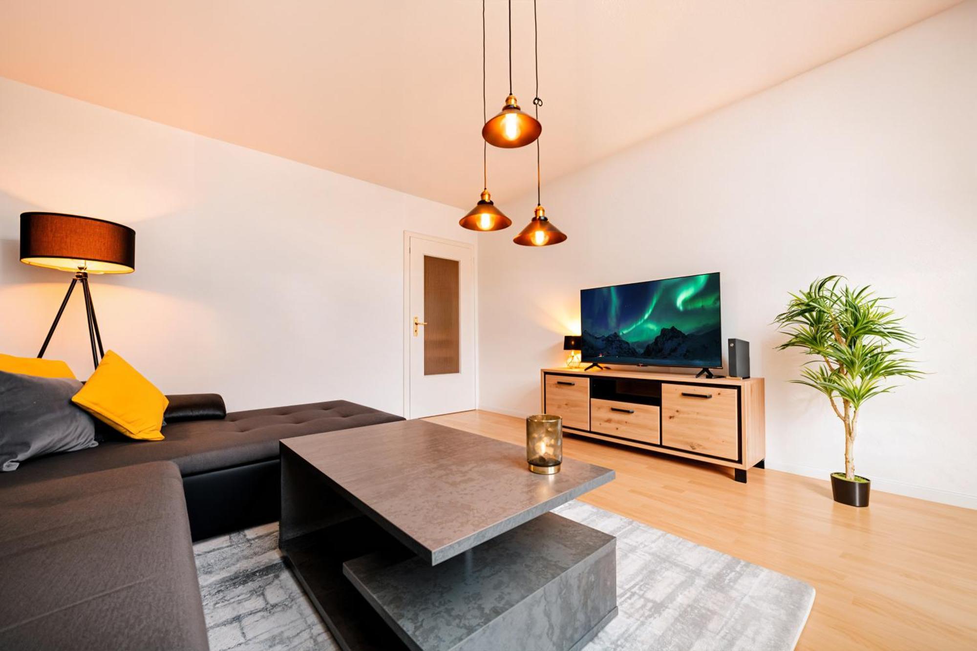 Smart Home - Essen - Perfect For 5 Guests! Central - Balcony - Netflix - Free Parking Zone Ngoại thất bức ảnh